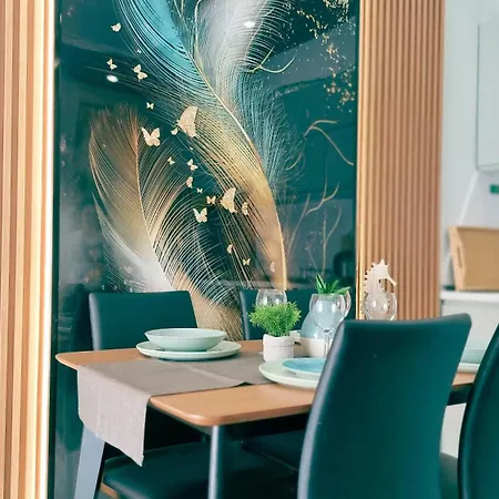 Apartment Parid Blue