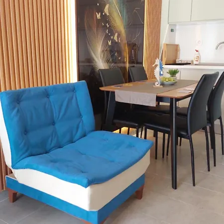 Parid Blue Apartment *